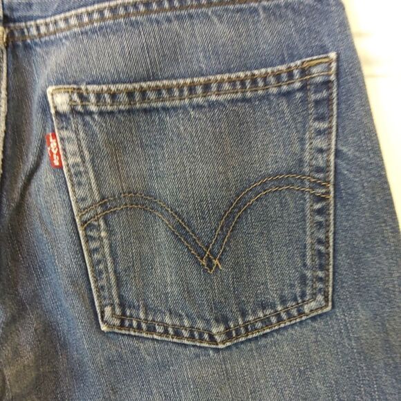 Levi's 527 boys blue five pocket bootcut jeans size (16R). - Picture 12 of 17